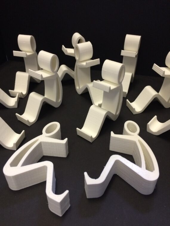 phone_dock_poppetje_1