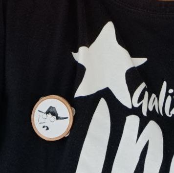 Broche Pandeireta Castelao I3D