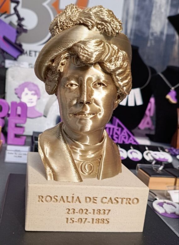 ESCULTURA ROSALÍA CON PEANA E DATAS BACK